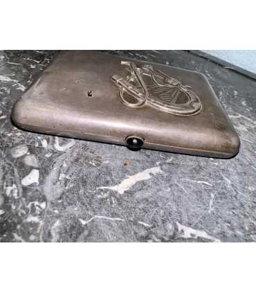 Портсигар "Конь"