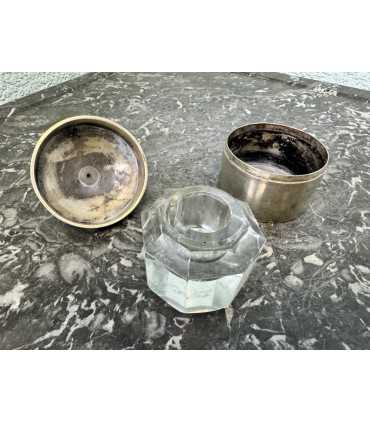 Чернильница