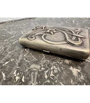 Портсигар "Цветок"