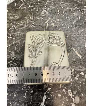 Портсигар "Цветок"