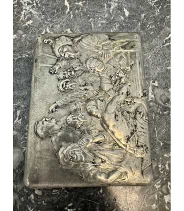 Крышка от портсигара