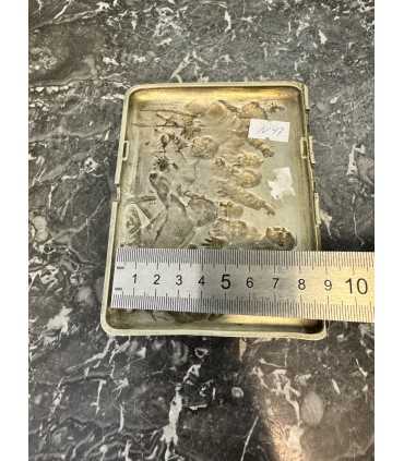 Крышка от портсигара