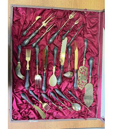 Большой набор столовых предметов