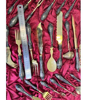 Большой набор столовых предметов