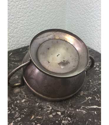 Конфетница