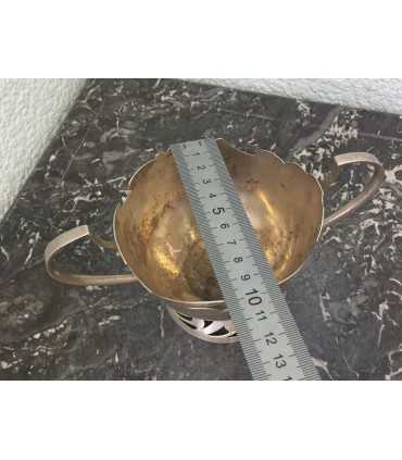 Конфетница