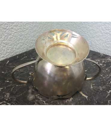 Конфетница