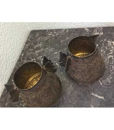 Сахарница и молочник