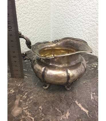 Молочник