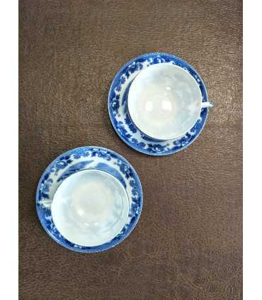 Две чайные пары