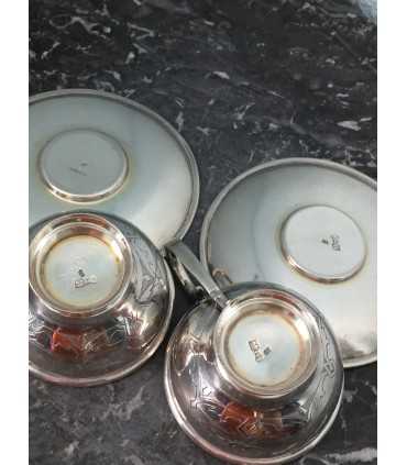 Две чайных пары