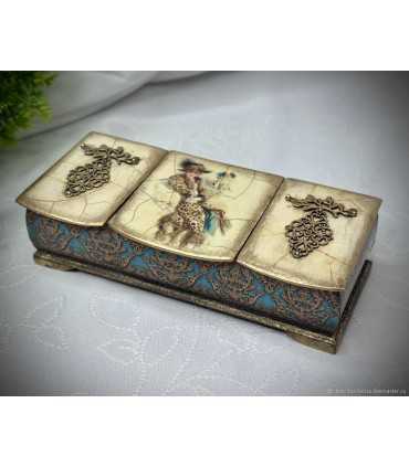 Шкатулка Дама с собачкой