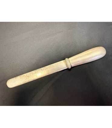 Нож для бумаги