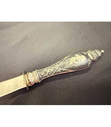 Нож для бумаги