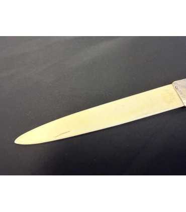 Нож для бумаги