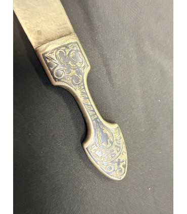 Нож для бумаги