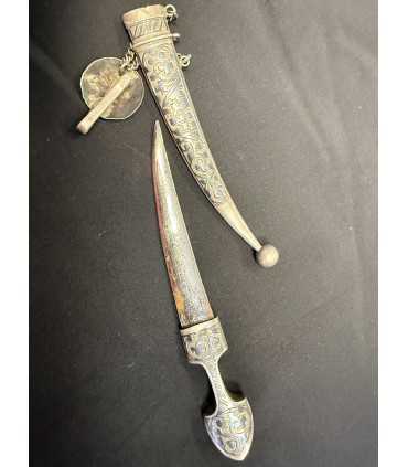 Нож для бумаги