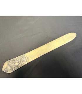 Нож для бумаги