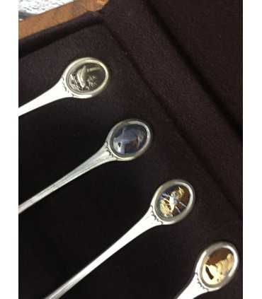 Набор ложек