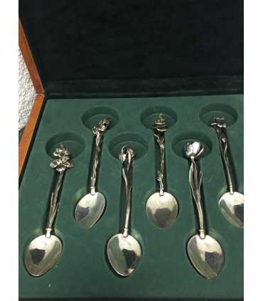 Набор ложек