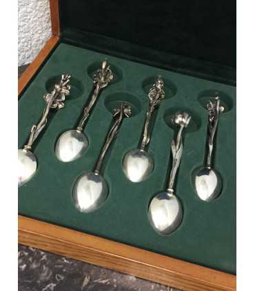 Набор ложек