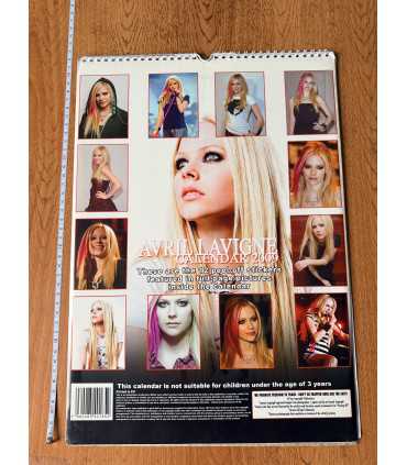 Календарь Avril Lavigne