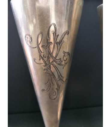 Пара фужеров