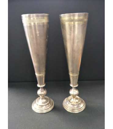 Пара фужеров