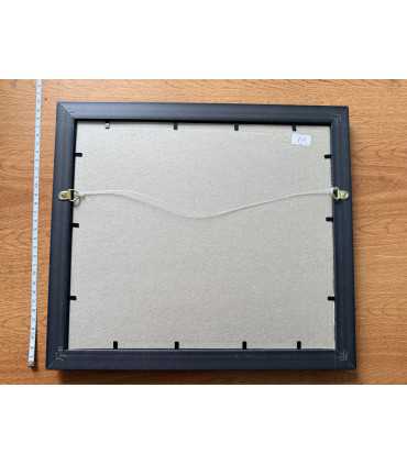 К8. Фото в рамке