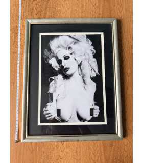 К7. Фото в рамке