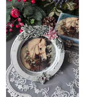 Картины: Конь белогривый