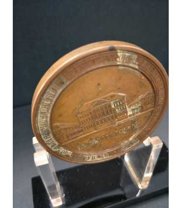 Медаль настольная Юбилейная к «50-летию создания Московской практической академии коммерческих наук»