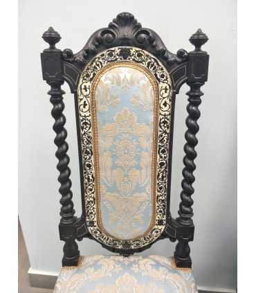 Диван и пара кресел