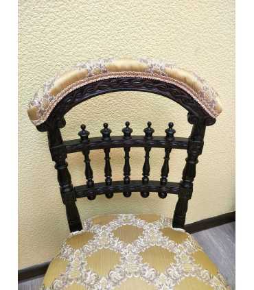 Комплект: диван, пара кресел и пара стульев