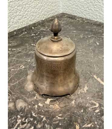 Письменный аксессуар