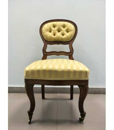 Пара стульев