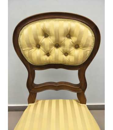 Пара стульев