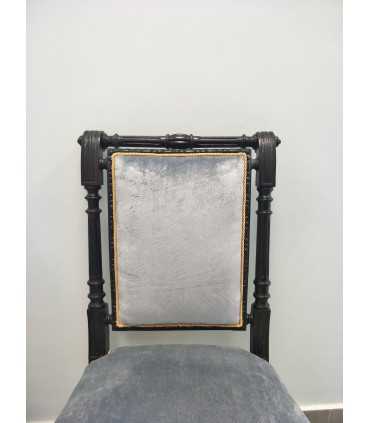 Пара стульев