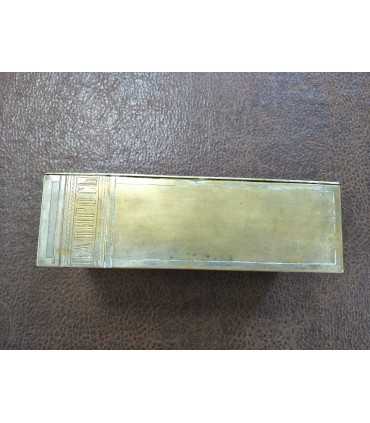 Металлическая коробка из-под папирос "Заря"