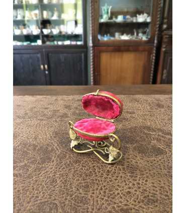 Футляр для заколки