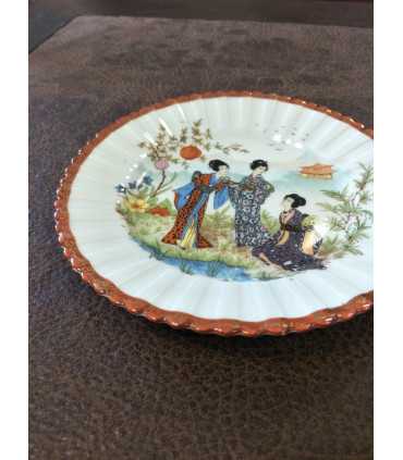 Тарелка №48