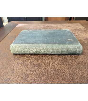 "Восемьдесят тысяч верст под водой", " Вокруг света за 80 дней".