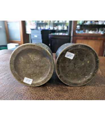 Две чайные банки