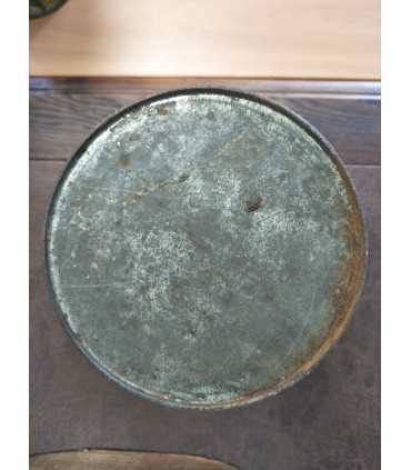 Банка жестяная