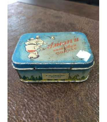 Банка жестяная