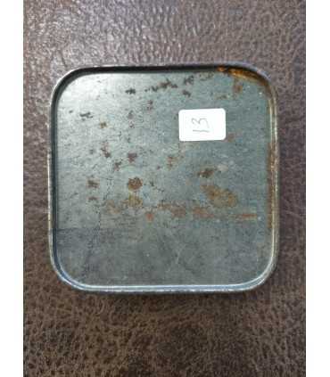 Банка жестяная