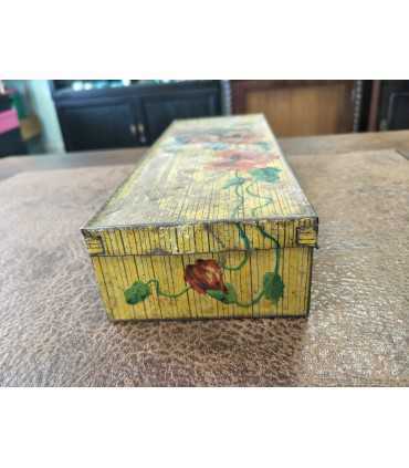 Банка жестяная