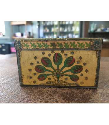 Банка жестяная