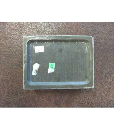 Банка жестяная