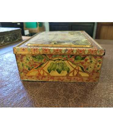 Банка жестяная